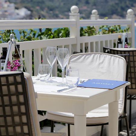 Skopelos Village Hotel Экстерьер фото