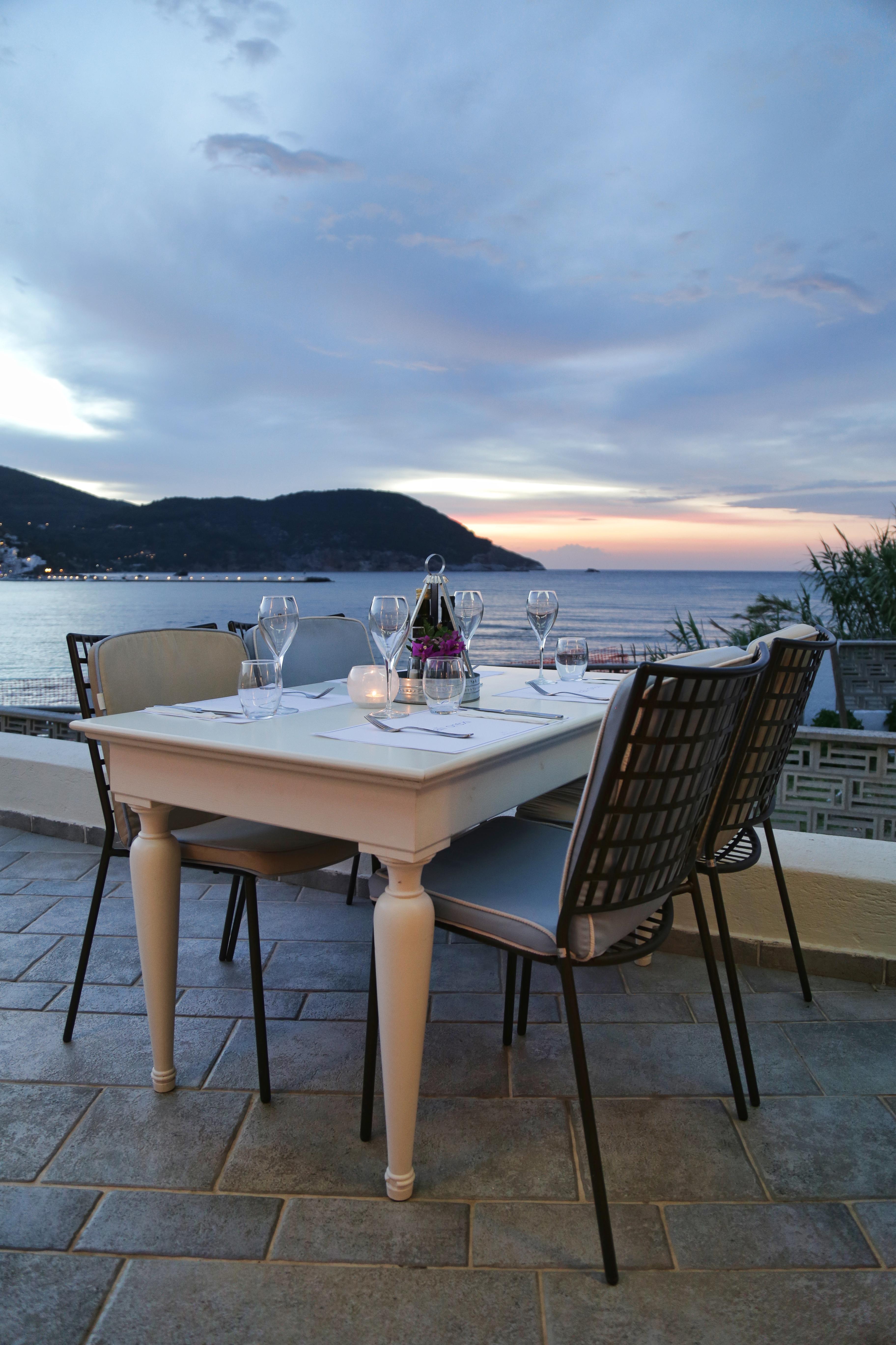 Skopelos Village Hotel Экстерьер фото