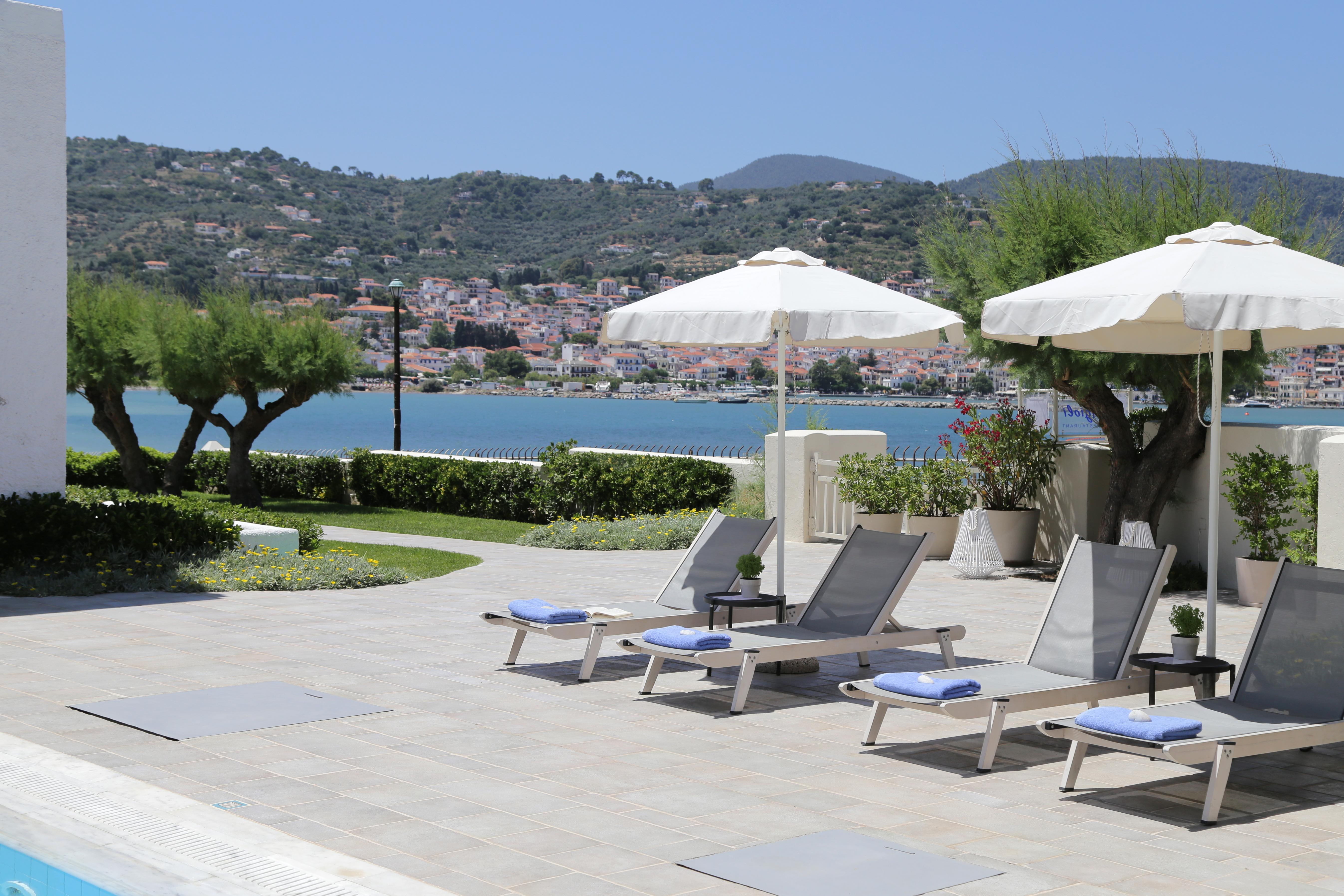 Skopelos Village Hotel Экстерьер фото