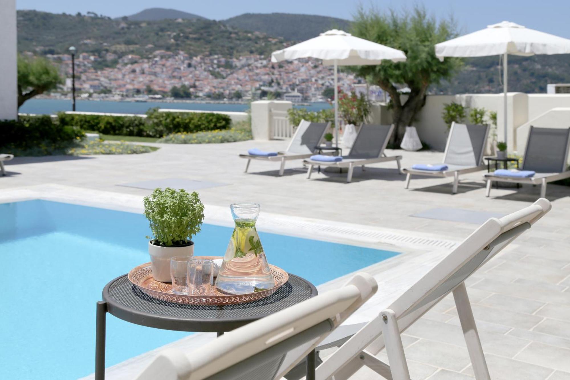 Skopelos Village Hotel Экстерьер фото