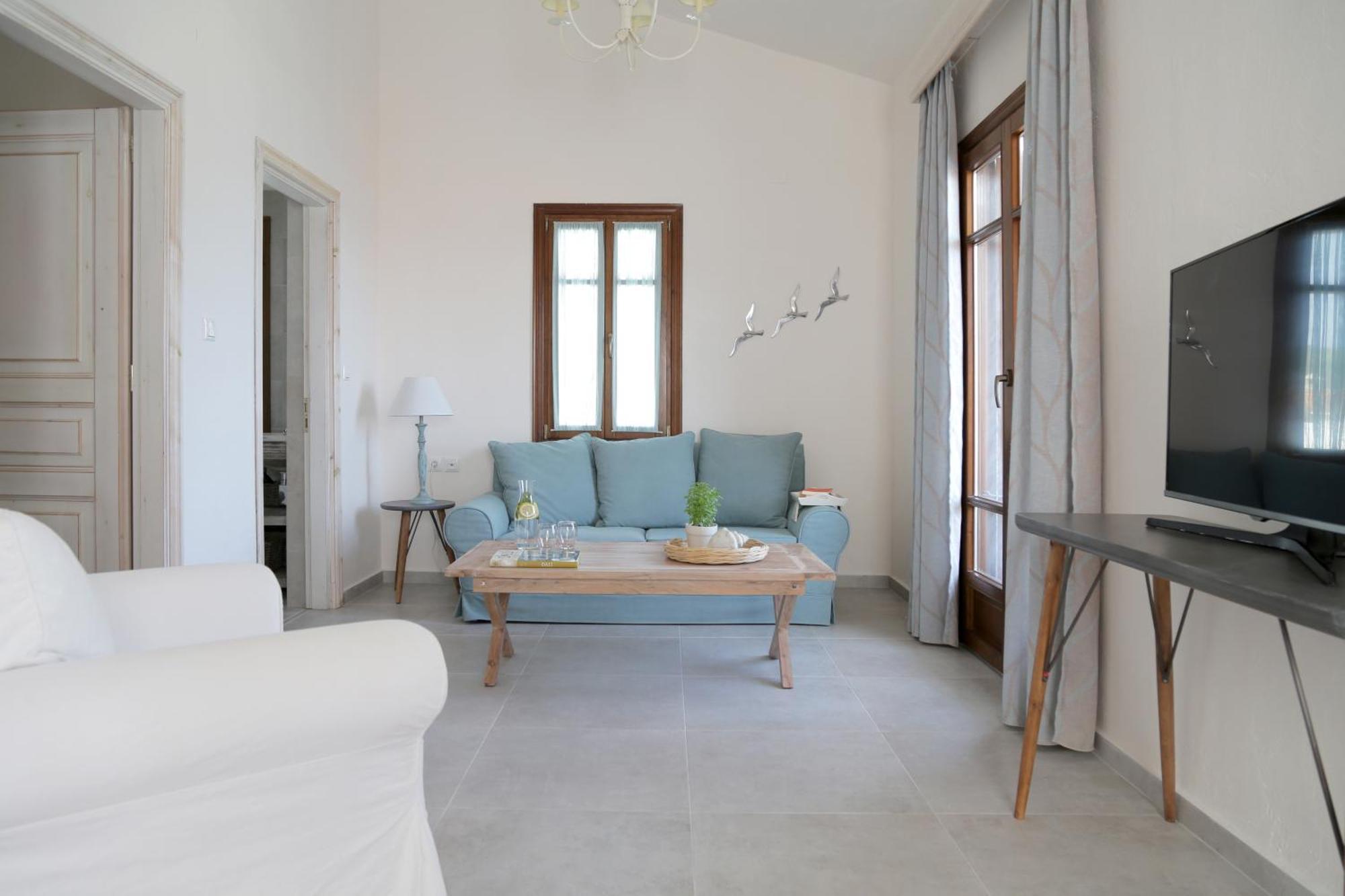 Skopelos Village Hotel Экстерьер фото