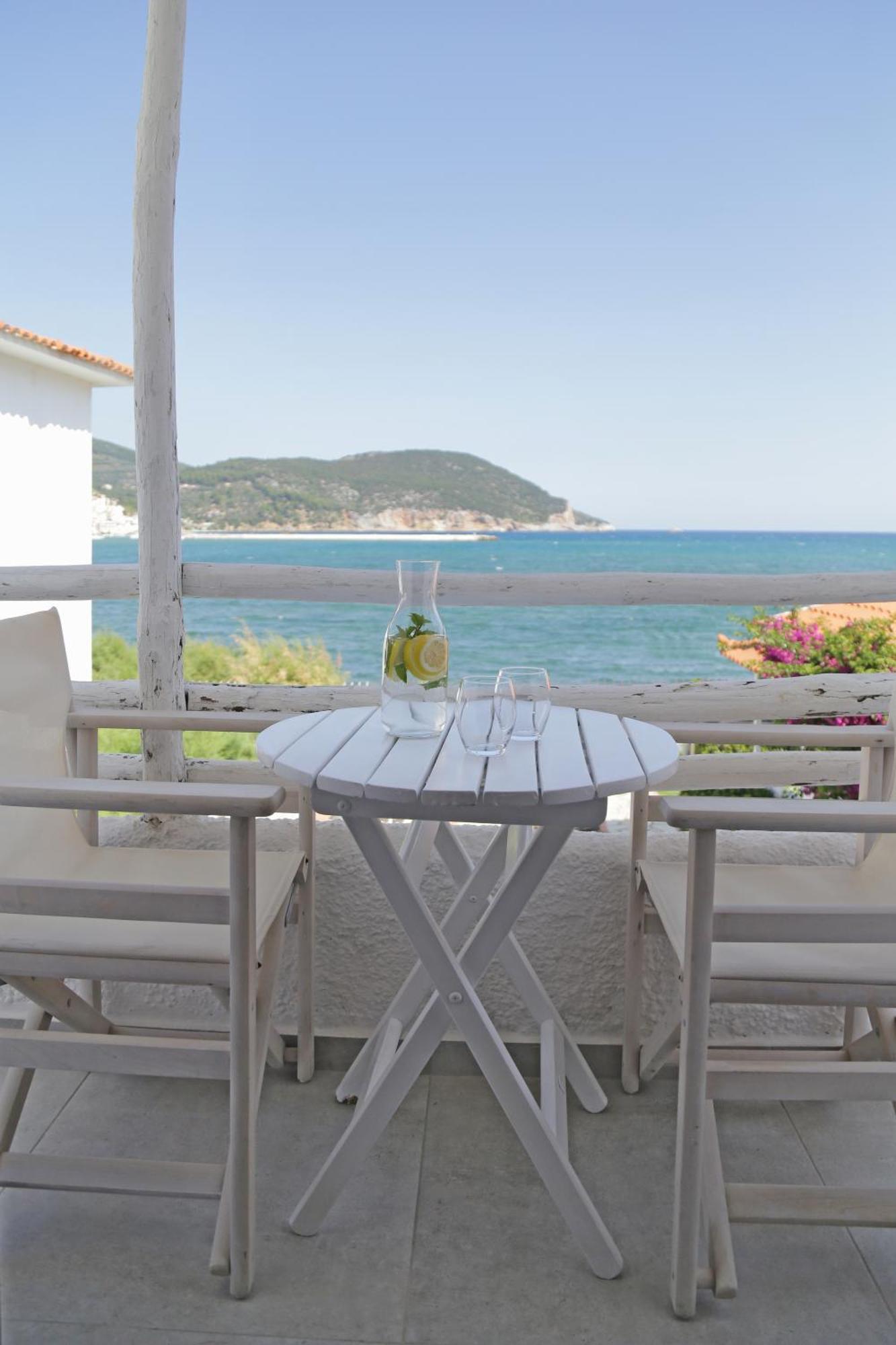 Skopelos Village Hotel Экстерьер фото